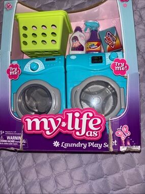 My Life As Laundry Play Set - Blue and Purple
